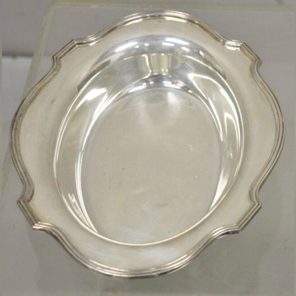 LBS CO English Regency Style Silver Plated Serving Dish Vegetable Bowl - Picture 6 of 8